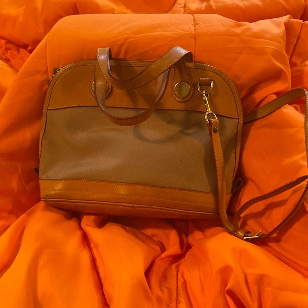 Dooney Bourke